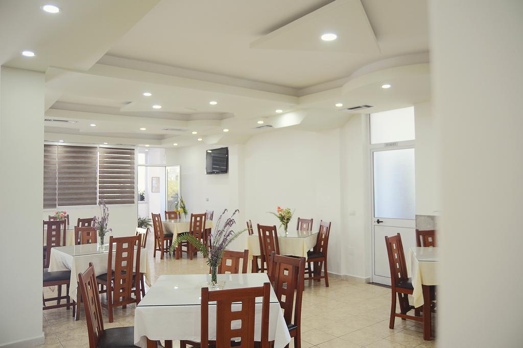 Hotel Floga Shkodër Dış mekan fotoğraf